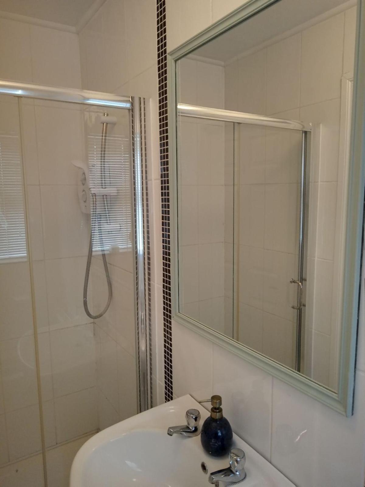 El Roi Guest Accommodation ウォーターフォード エクステリア 写真
